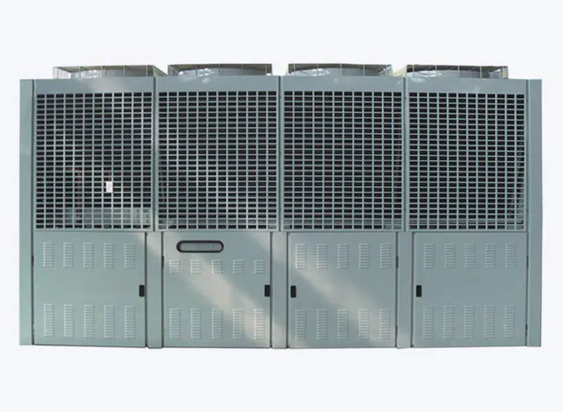 How does the Aluminium Fin Evaporator manage conde